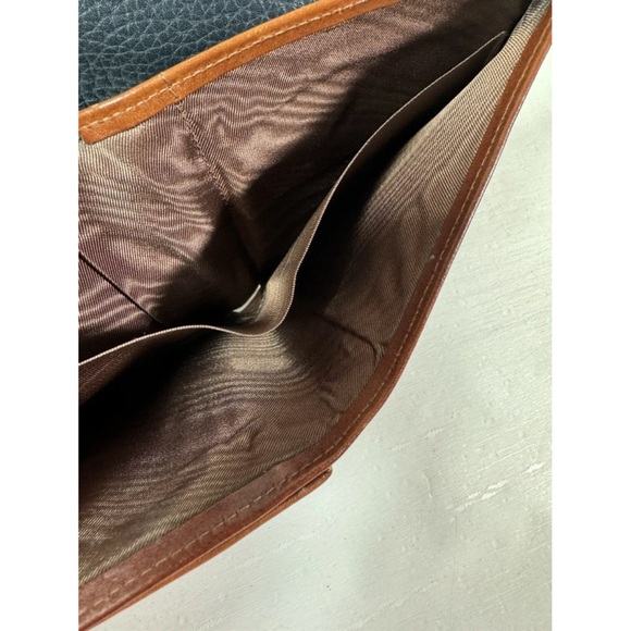 Vintage*X194*Dooney & Bourke East West Flap Bag & Wallet set-Nickel Navy EUC - Picture 13 of 16